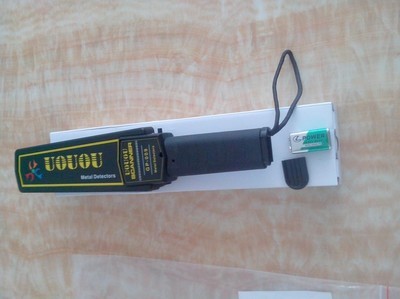 廠(chǎng)家批發(fā)帶LED燈顯示GP009手持金屬探測(cè)器 高性?xún)r(jià)比安檢解決方案